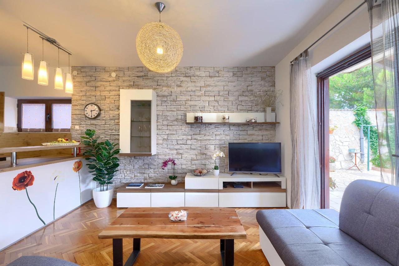 Stylish Flats With Two Bedrooms In เปรมันตูรา ภายนอก รูปภาพ