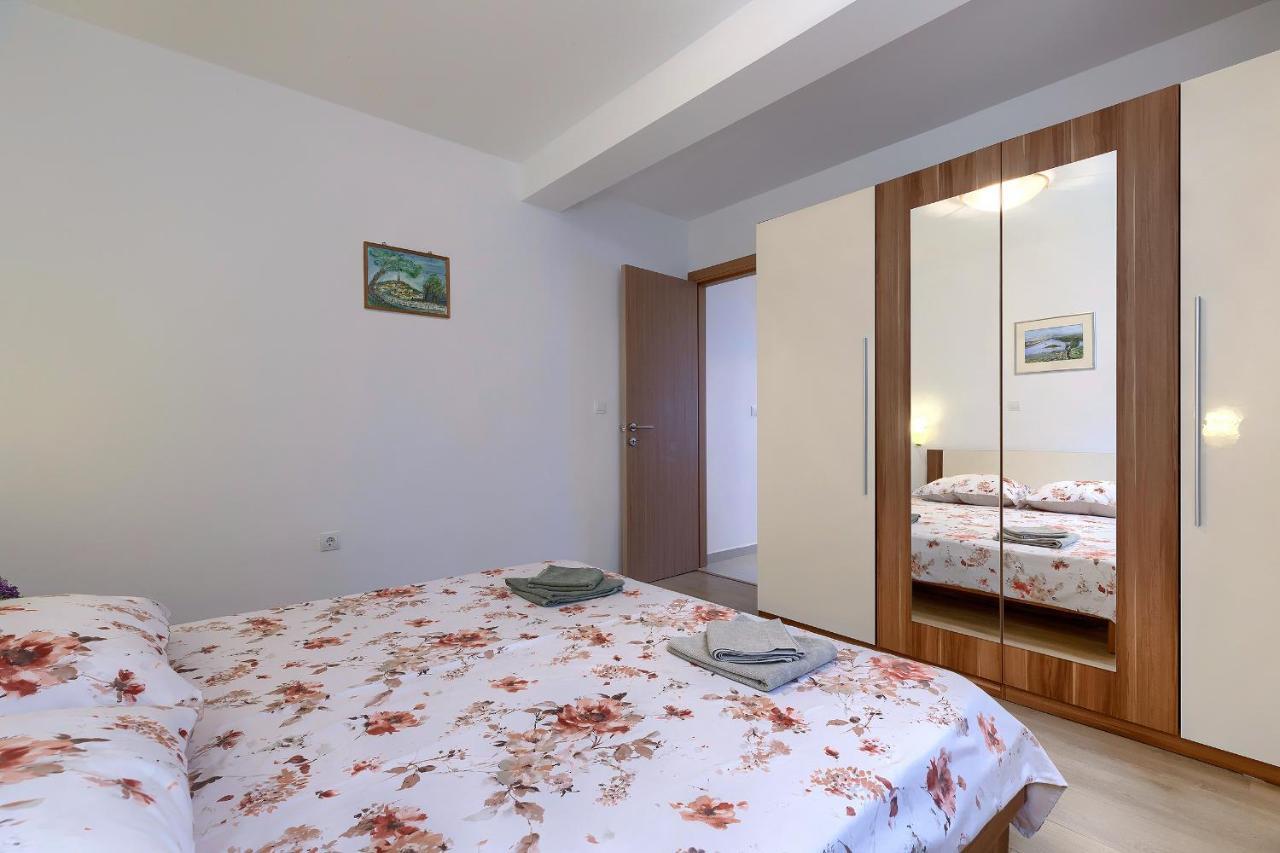 Stylish Flats With Two Bedrooms In เปรมันตูรา ภายนอก รูปภาพ