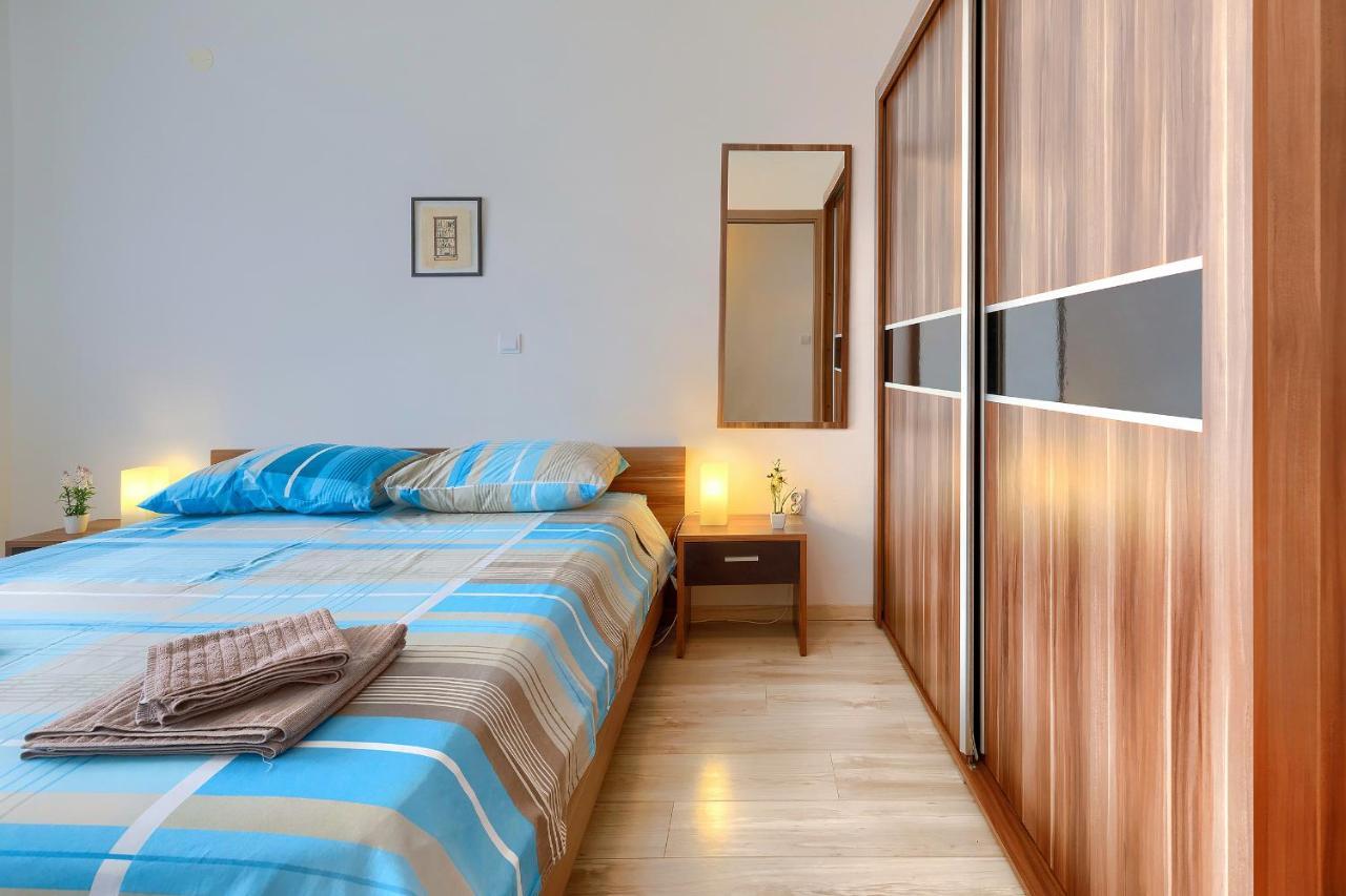 Stylish Flats With Two Bedrooms In เปรมันตูรา ภายนอก รูปภาพ