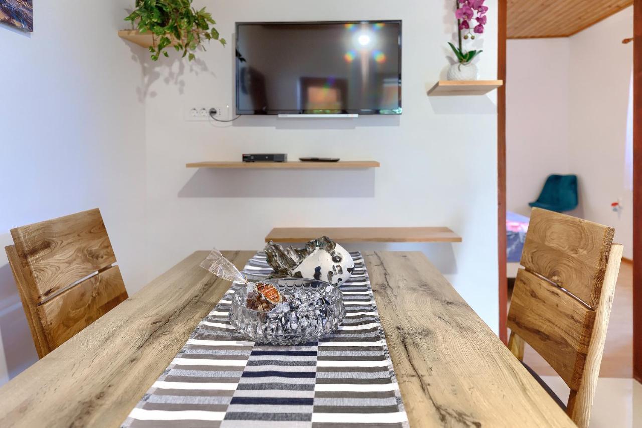 Stylish Flats With Two Bedrooms In เปรมันตูรา ภายนอก รูปภาพ