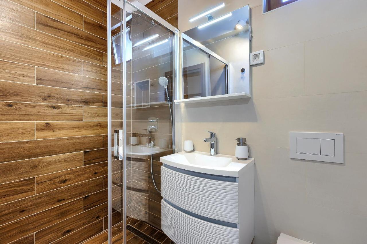 Stylish Flats With Two Bedrooms In เปรมันตูรา ภายนอก รูปภาพ